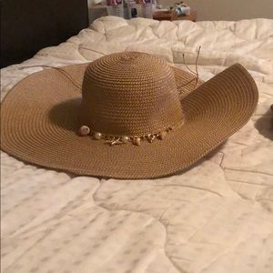 Beach hat